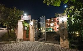 The Belgrade Hills Rooms And Suites